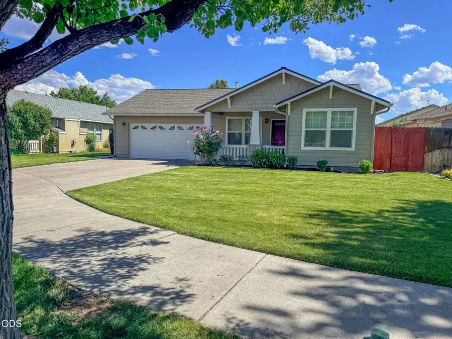 758 NE Sandstone Court, Prineville, OR 97754 - #2