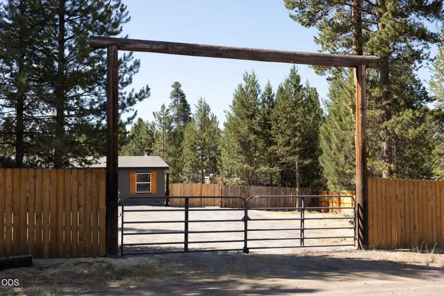 12234 Alderwood Drive, La Pine, OR 97739 - #3