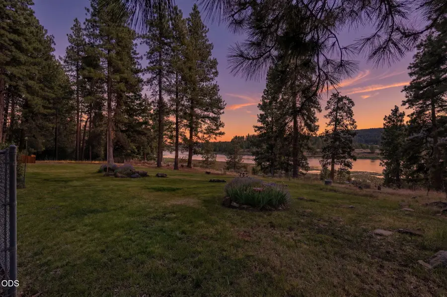 16920 Riverview Lane, Klamath Falls, OR 97601 - #2