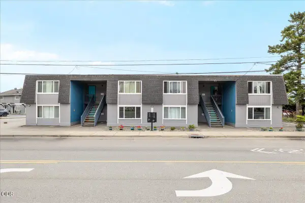 529 Railroad Street, Brookings, OR 97415