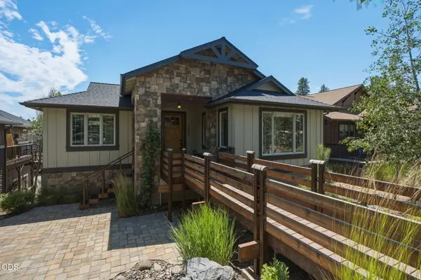 1299 NW Ogden Avenue, Bend, OR 97703