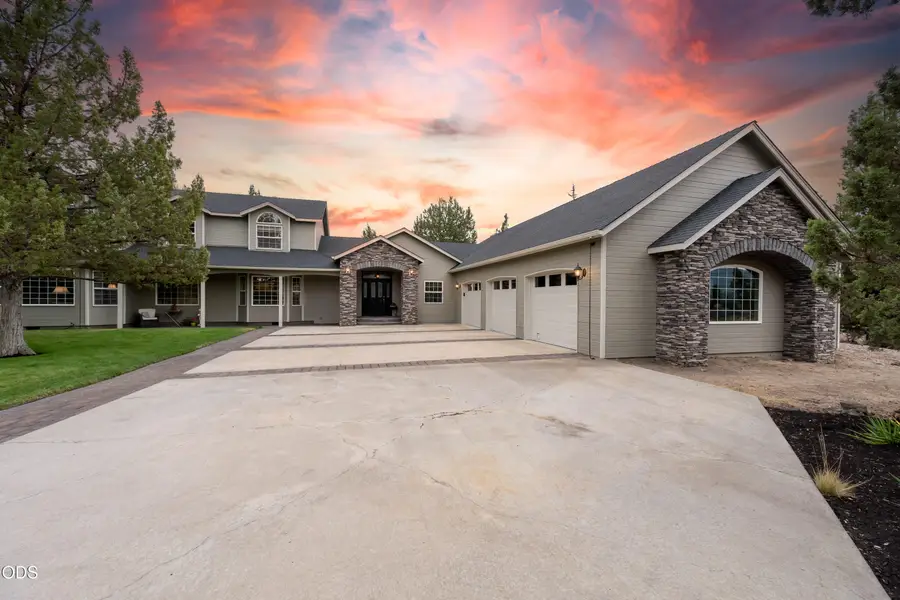 1500 NW 77th Street, Redmond, OR 97756 - #2