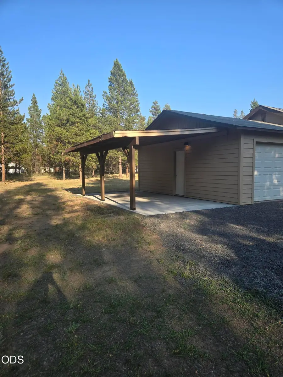 52460 Pine Drive, La Pine, OR 97739 - #2