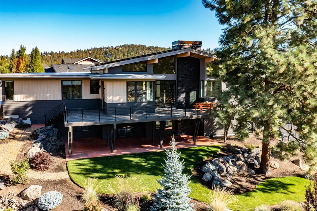 2083 NW Lemhi Pass Drive, Bend, OR 97703 - #1