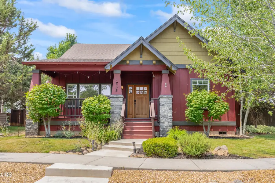 1235 NW Fort Clatsop Street, Bend, OR 97703 - #2