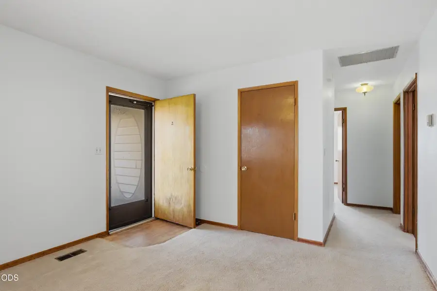 1711 SW 17th Street, Redmond, OR 97756 - #2