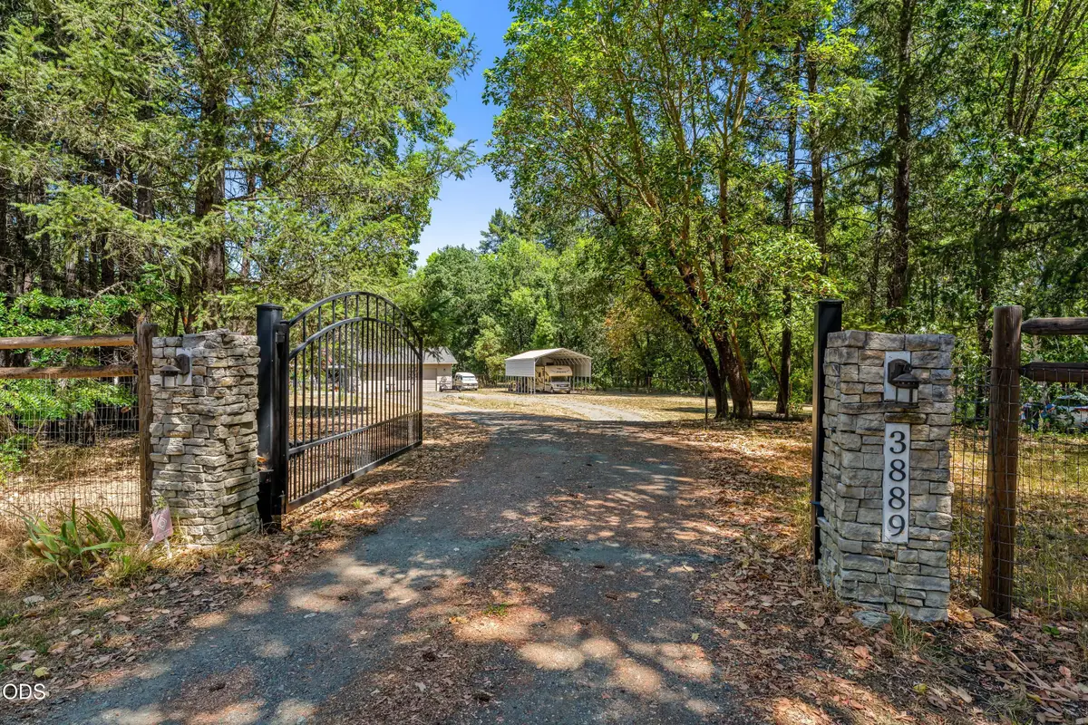 3889 Williams Highway, Grants Pass, OR 97527 - #1