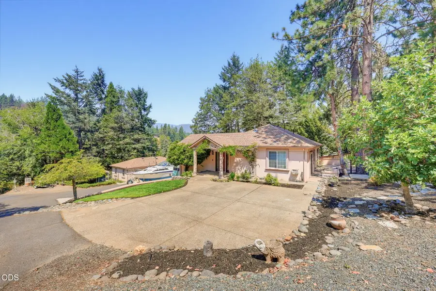 935 S 3rd Street, Jacksonville, OR 97530 - #2