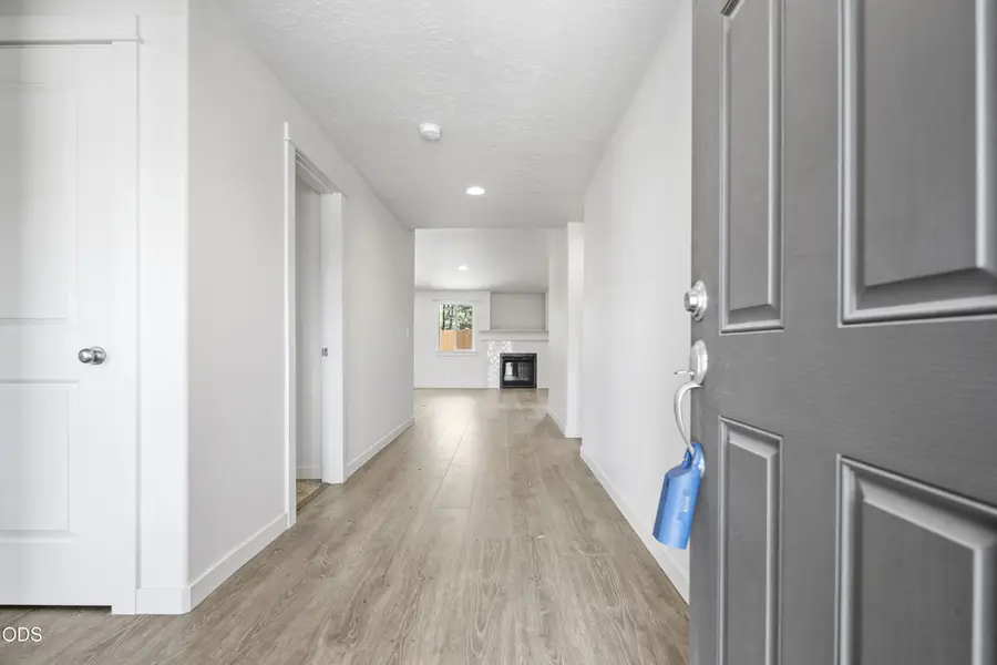 51350 Apache Tears Court, La Pine, OR 97739 - #2