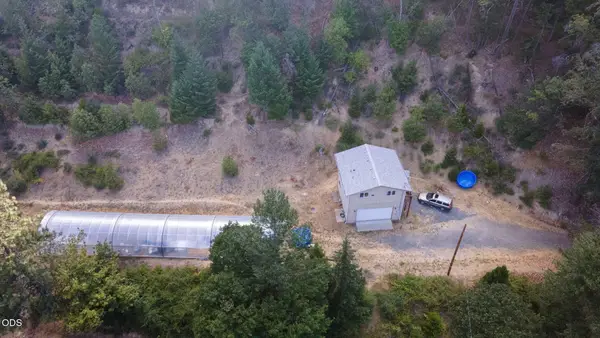 4218 Thompson Creek Road, Applegate, OR 97530