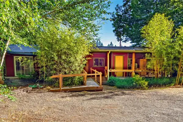2211 Dick George Road, Cave Junction, OR 97523