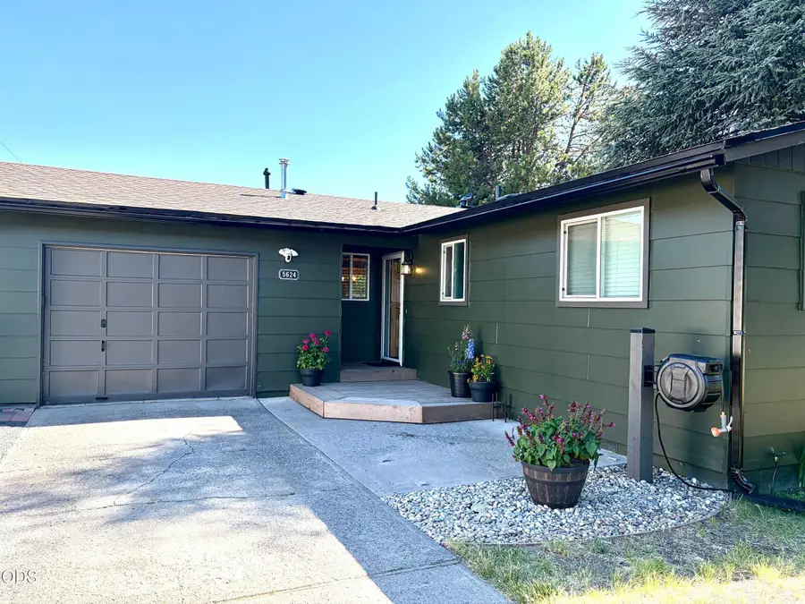 5624 Casa Way, Klamath Falls, OR 97603 - #2
