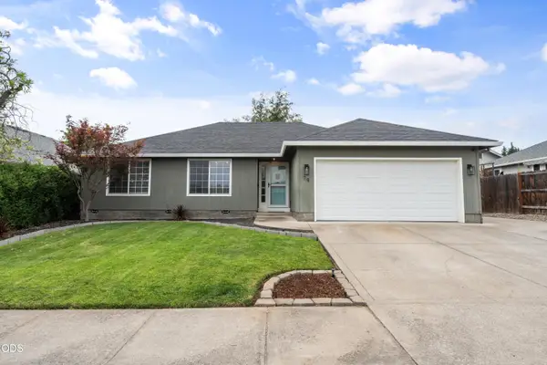 79 Osprey Drive, Eagle Point, OR 97524