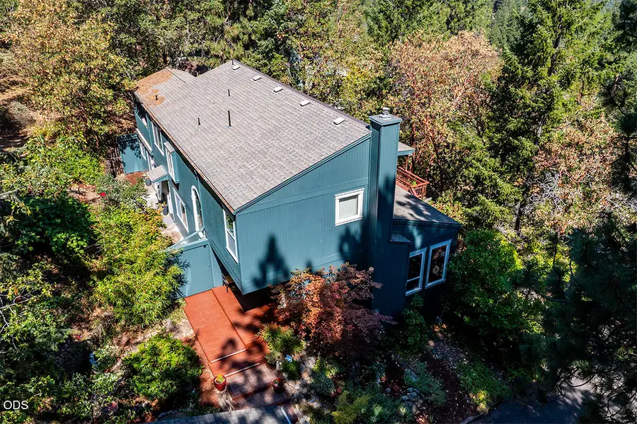 1000 Ivy Lane, Ashland, OR 97520 - #2