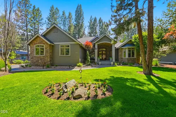 2721 NW Champion Circle, Bend, OR 97703