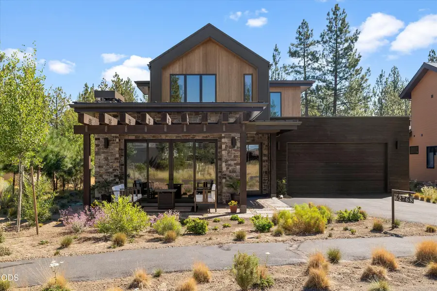 62768 NW Sand Lily Way, Bend, OR 97703 - #2