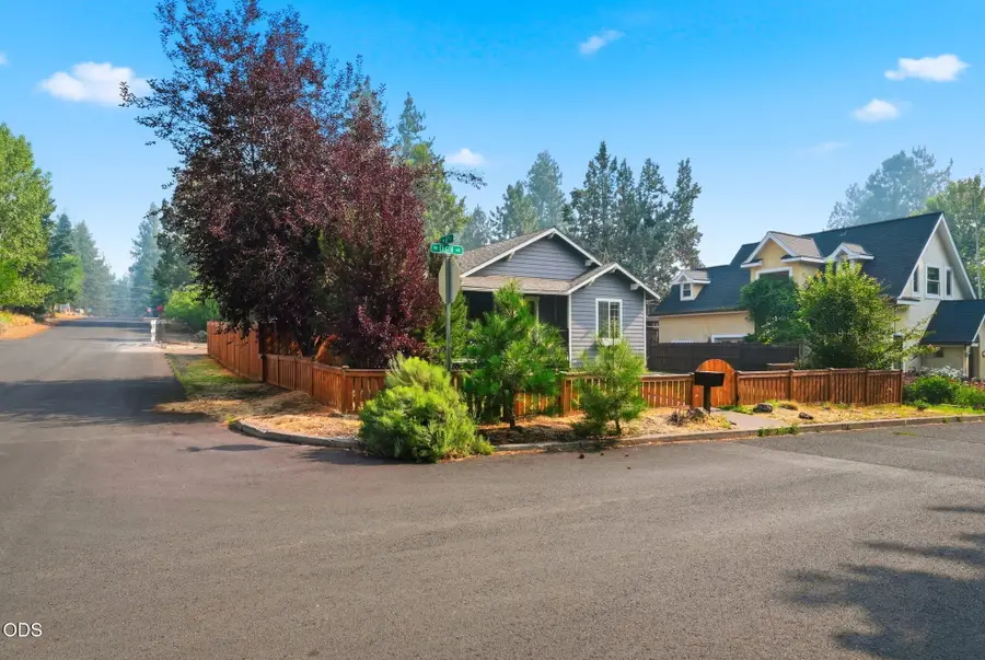 1564 NW Elgin Avenue, Bend, OR 97703 - #2
