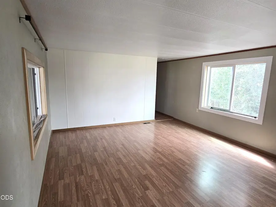 400 NW Terrace Lane #UNIT 8, Prineville, OR 97754 - #2
