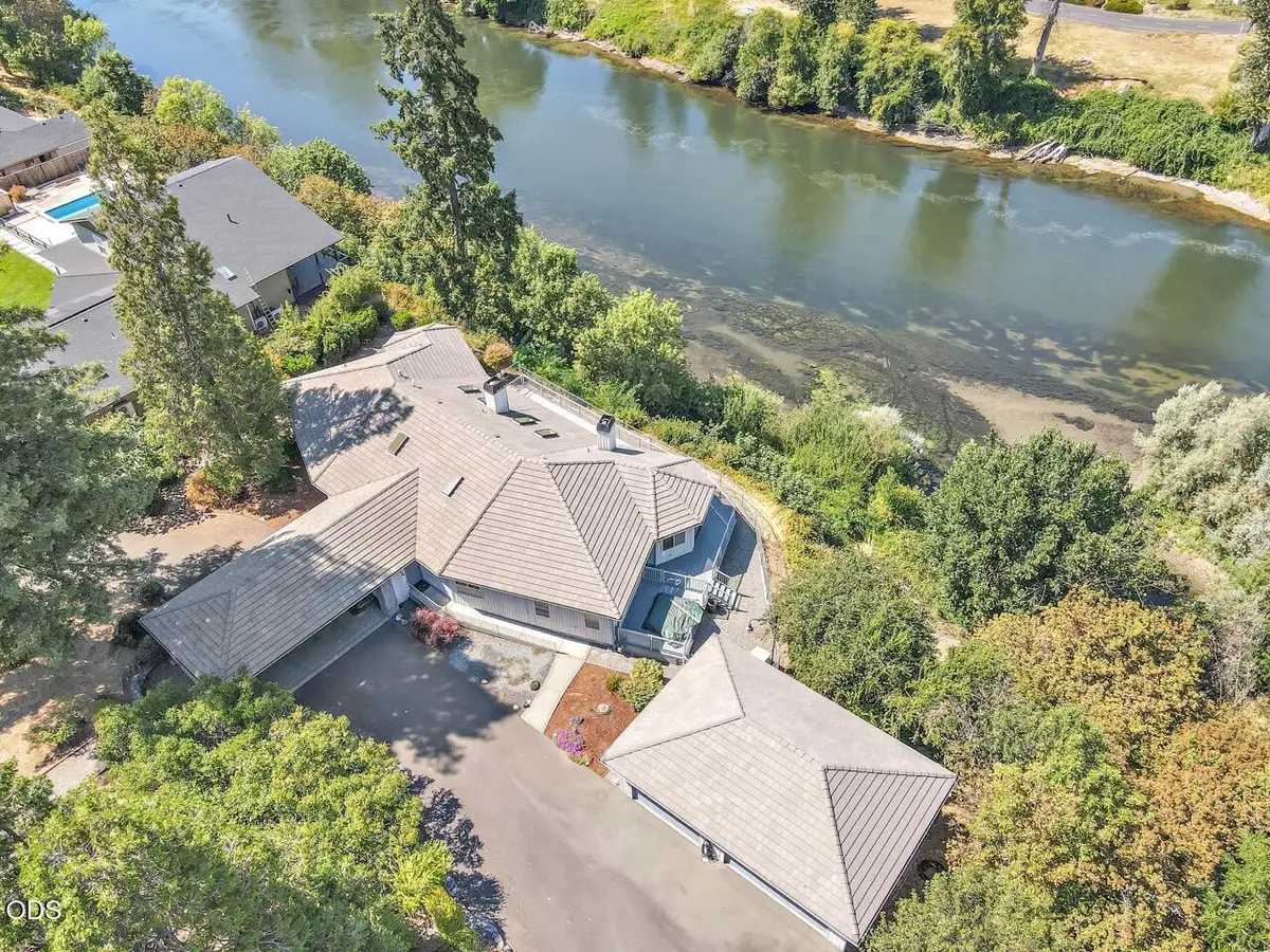1282 Shady Lane, Grants Pass, OR 97527 - #1