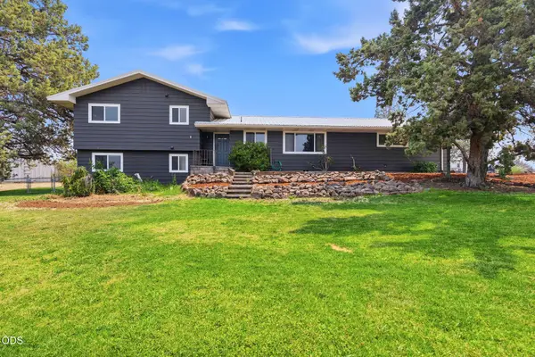 304 SE Crestview Lane, Madras, OR 97741