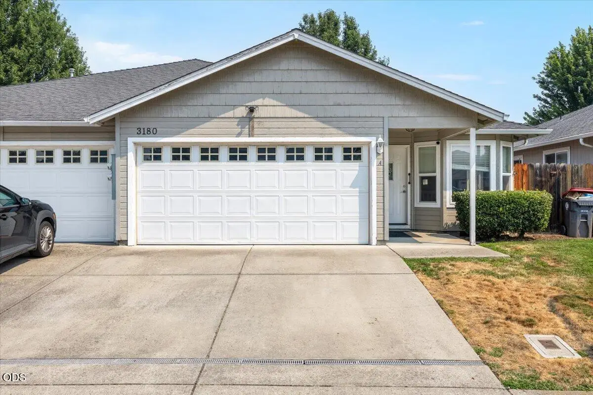 3180 Forest Hills Drive #A, Medford, OR 97504 - #1