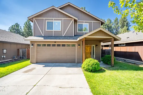 20269 Knightsbridge Place, Bend, OR 97702
