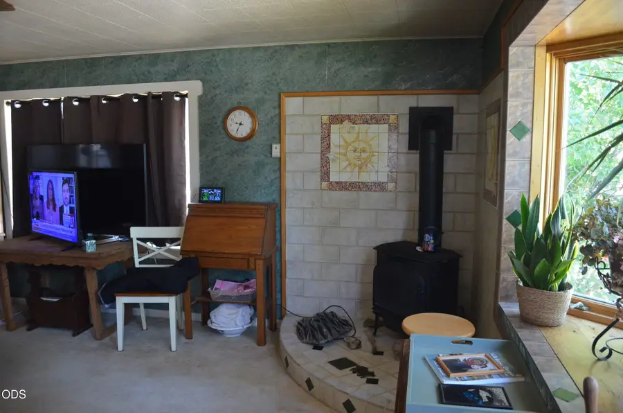 138025 Hillcrest Street, Gilchrist, OR 97737 - #3