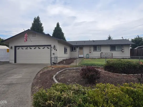 1158 Douglas Street, Medford, OR 97501