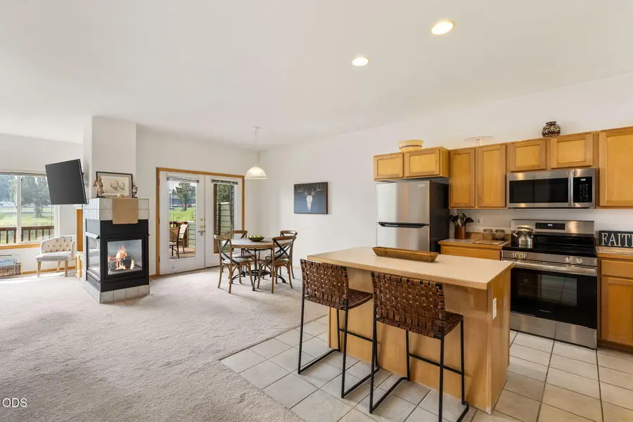1141 Golden Pheasant Drive, Redmond, OR 97756 - #2