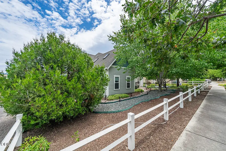 960 Oak Street, Ashland, OR 97520 - #3