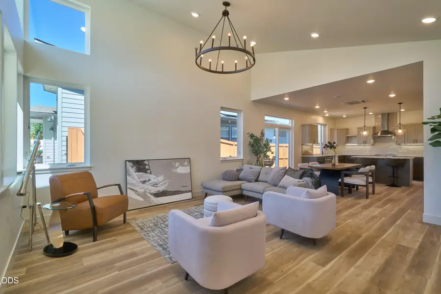 1221 Kirk, Ashland, OR 97520 - #3