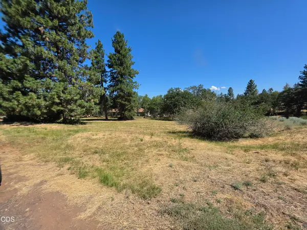 Dunlin Lane #892, Klamath Falls, OR 97601