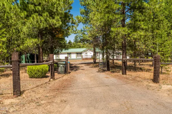 16240 Lava Drive, La Pine, OR 97739