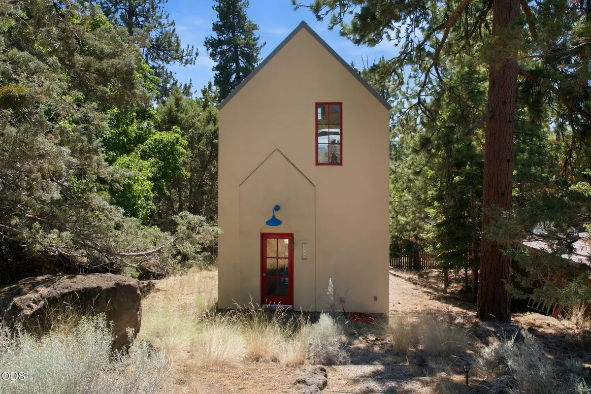 1265 NW Saginaw Avenue, Bend, OR 97703 - #1