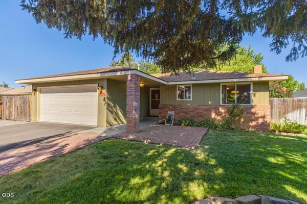 5336 Knightwood Drive, Klamath Falls, OR 97603