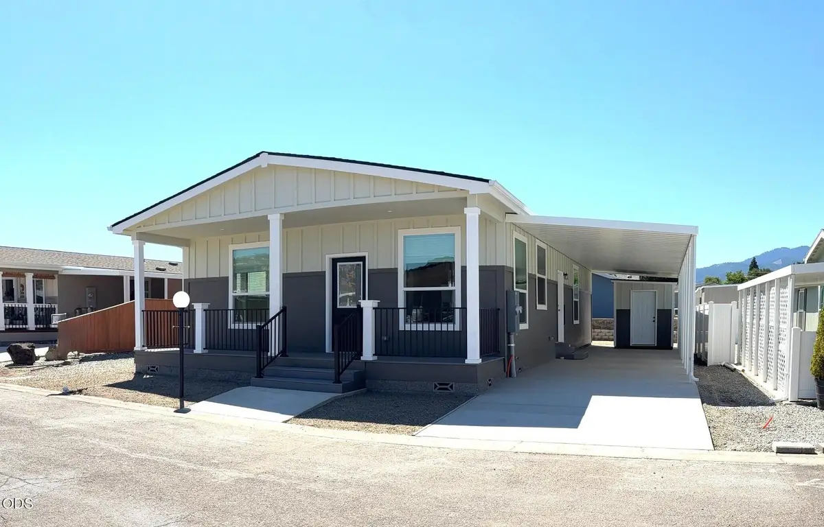 4601 S Pacific Highway #10, Phoenix, OR 97535 - #1