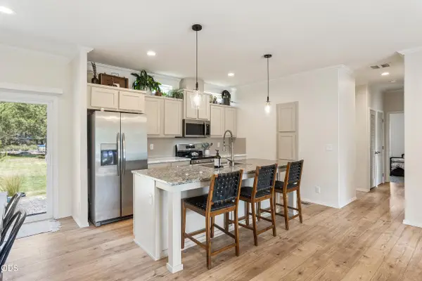 219 Tumbo Drive, Gilchrist, OR 97737
