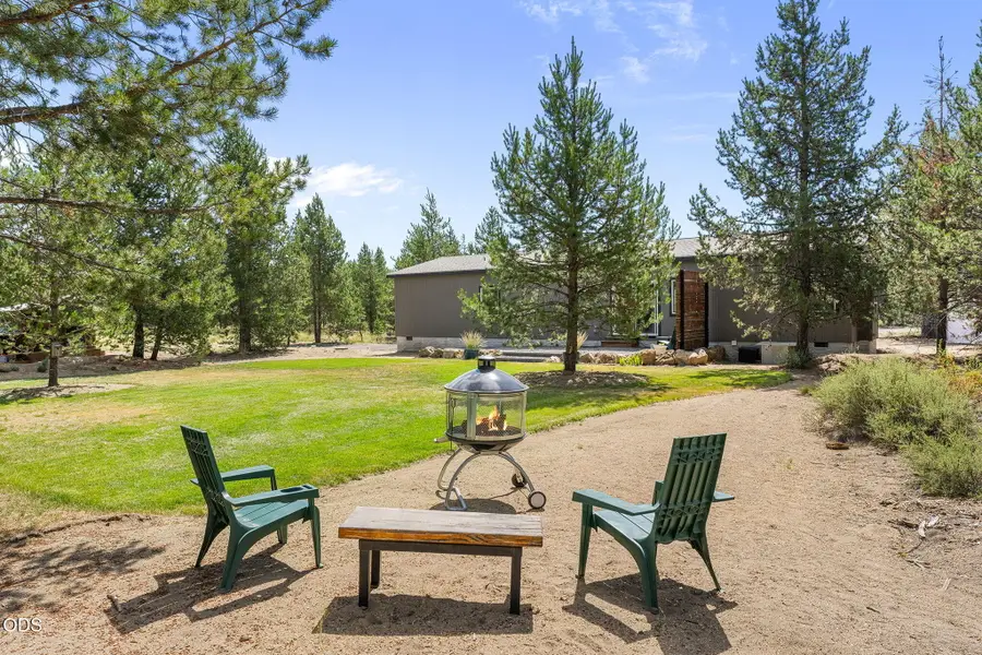 219 Tumbo Drive, Gilchrist, OR 97737 - #3