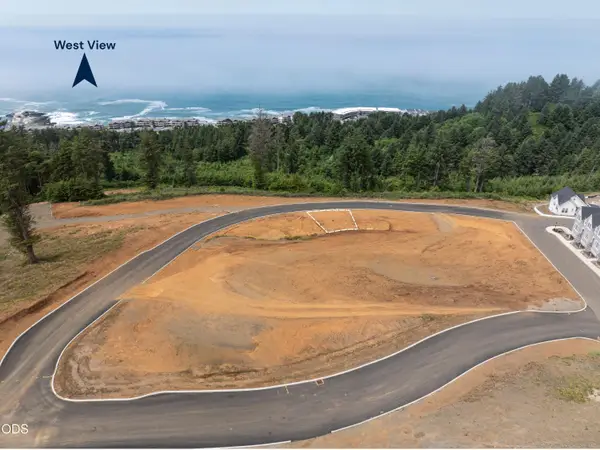 NE Seascape Avenue #Lot 32, Depoe Bay, OR 97341