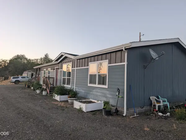 13210 Table Rock Road, Central Point, OR 97502