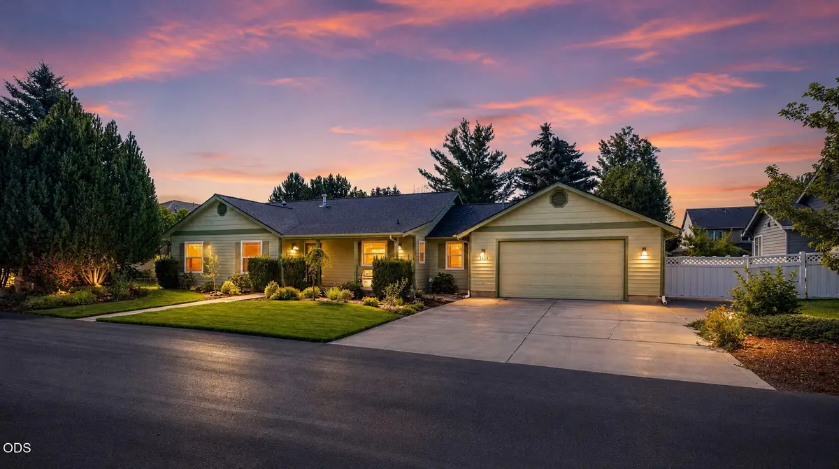 3350 NE Stonebrook Loop, Bend, OR 97701 - #1