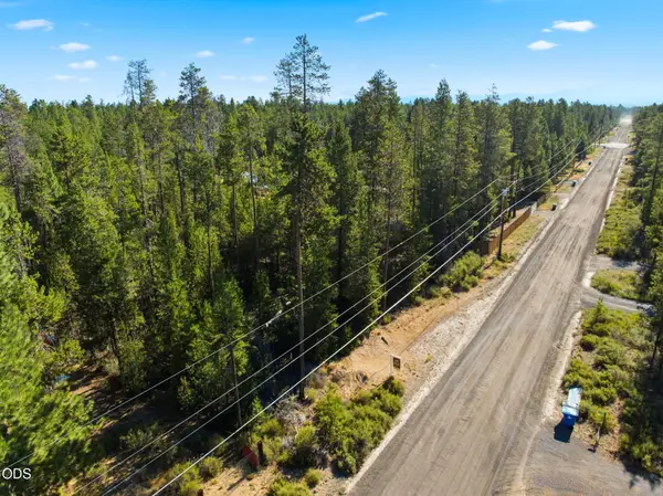 15982 Twin Drive, La Pine, OR 97739