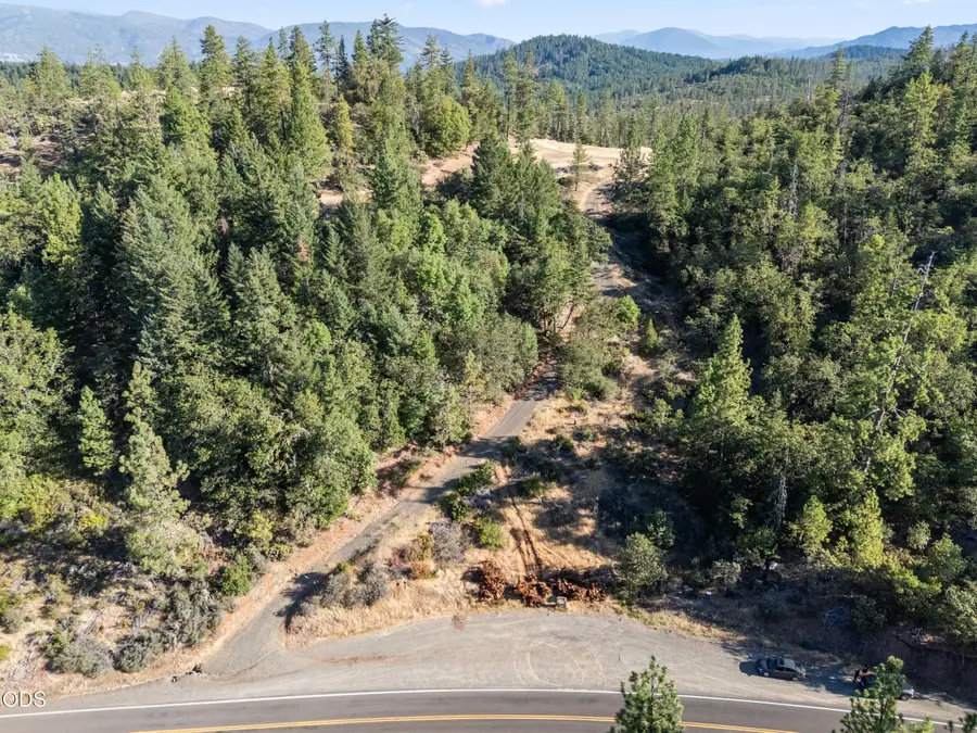 3300 Waldo Road, Cave Junction, OR 97523 - #2