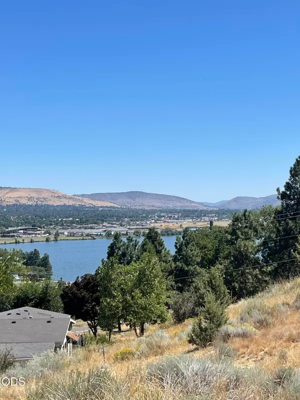 Armour Avenue #901, Klamath Falls, OR 97601