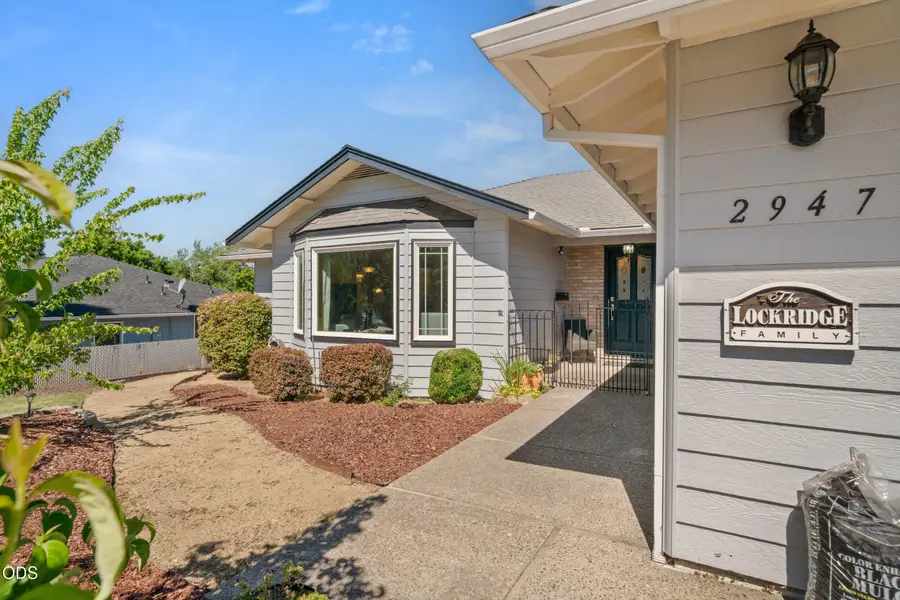 2947 Leonard Avenue, Medford, OR 97504 - #2
