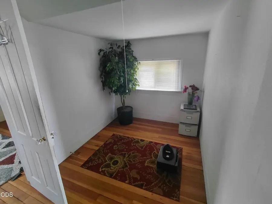 338 Fairmount Street, Medford, OR 97501 - #3