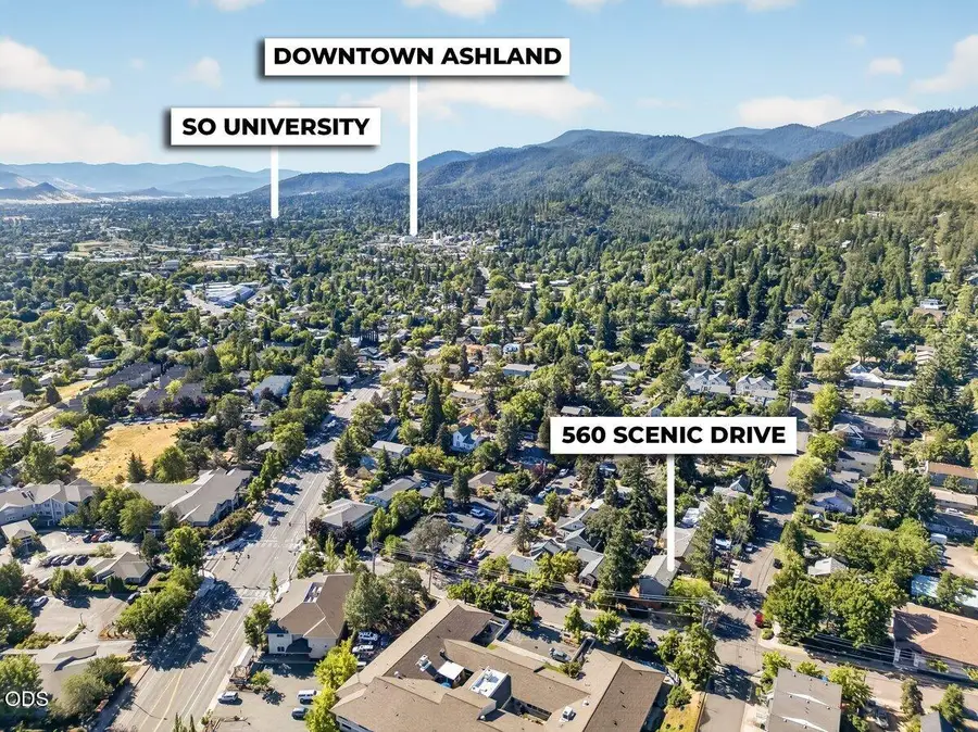 560 Scenic Drive, Ashland, OR 97520 - #3