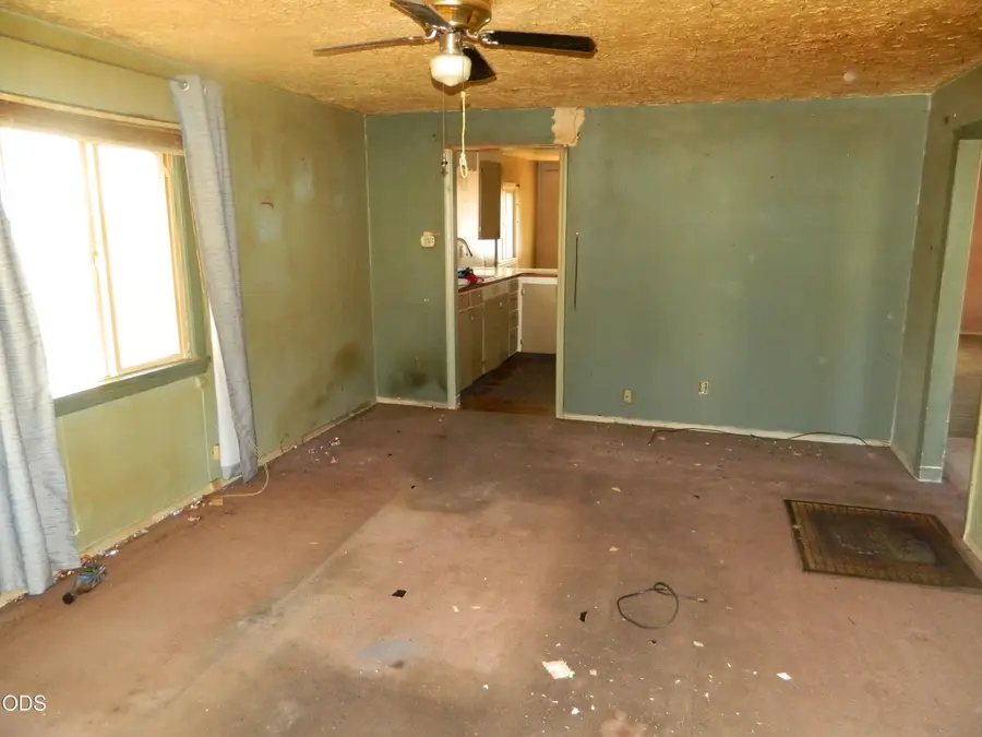 1312 Worden Avenue, Klamath Falls, OR 97601 - #3