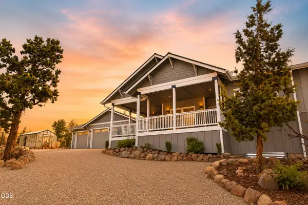 3957 NW 39th Drive, Redmond, OR 97756