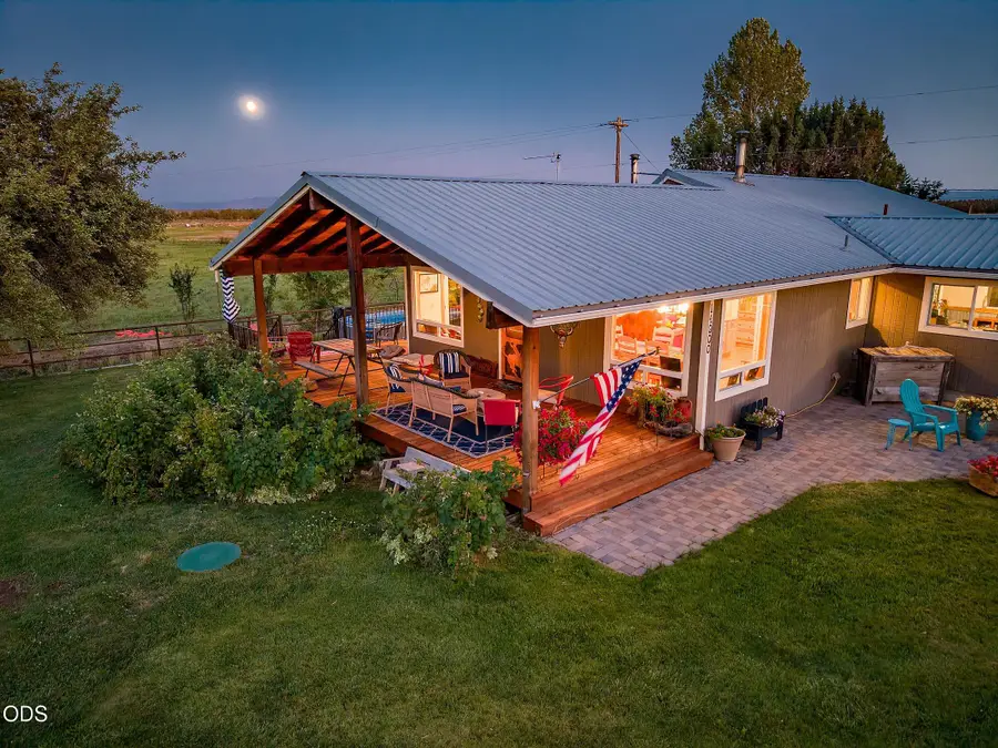 14900 SW Miller Trail, Powell Butte, OR 97753 - #2